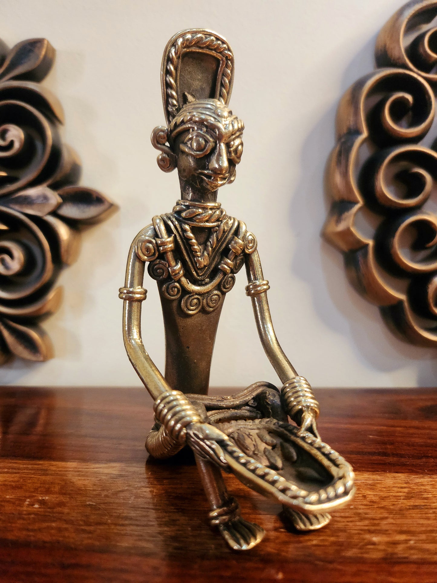 Working Lady Dokra Brass Art