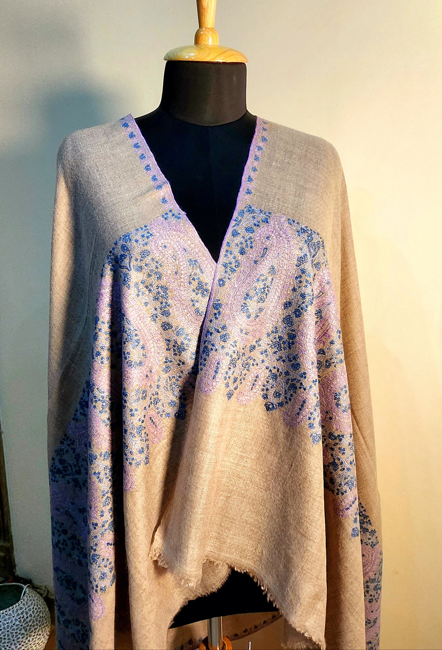 Arzoo Pashmina Paledar Jal
