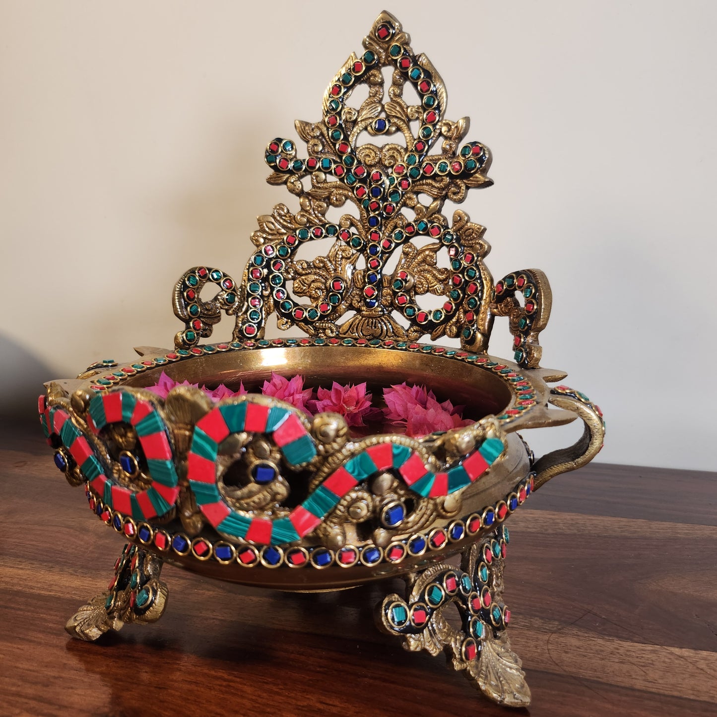 Meenakari Urli