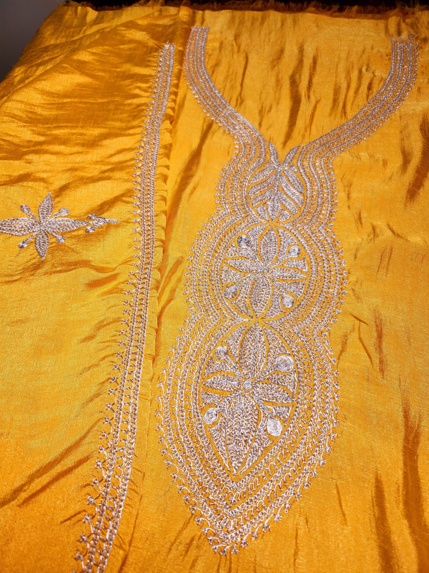 Yellow Silk Tilla
