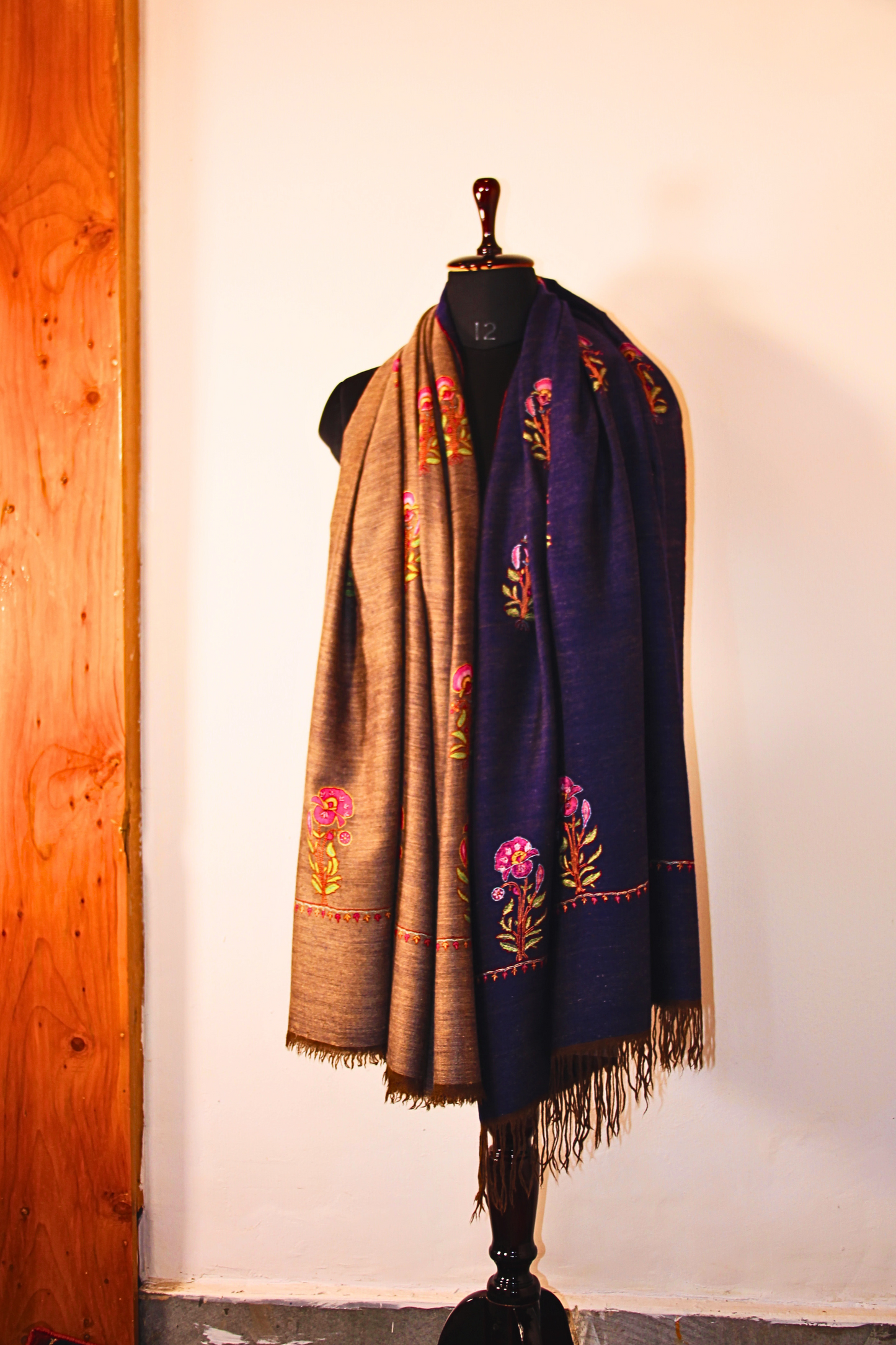 Arzoo Reversible Pashmina Shawl