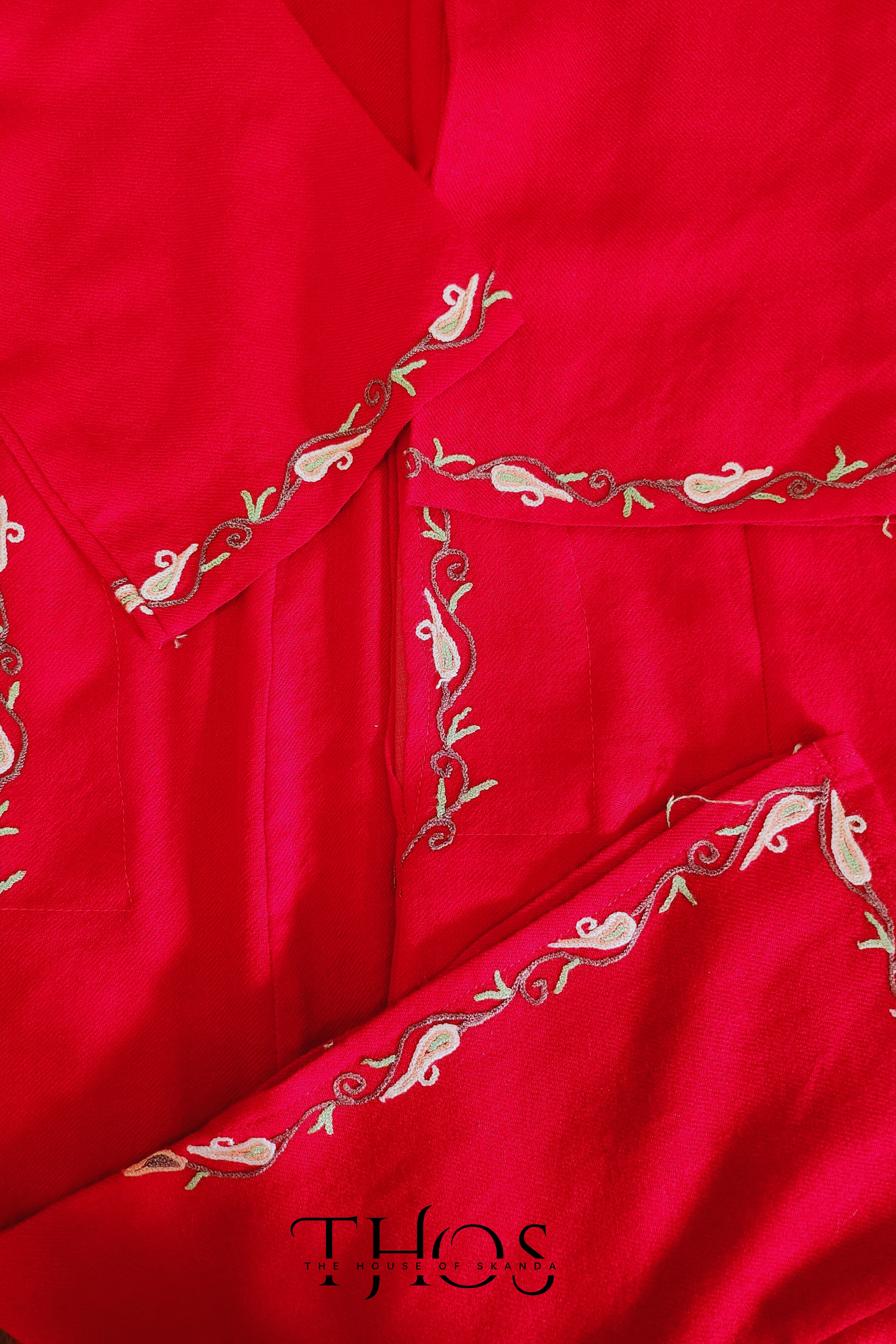 Bano Red Aari Phiran