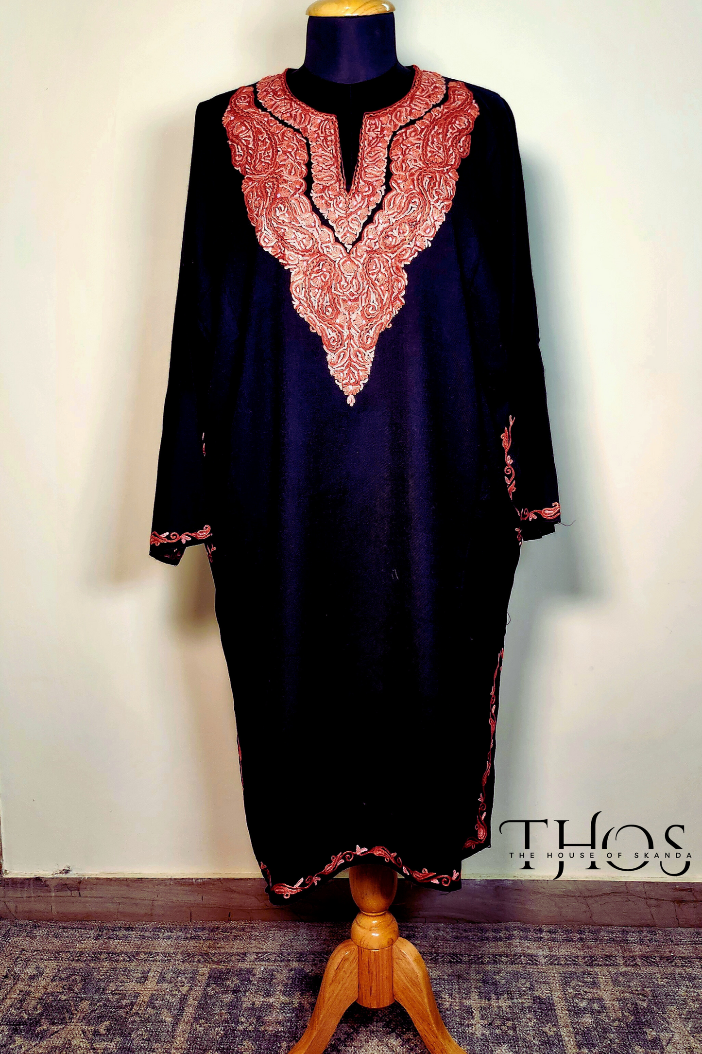 Bano Black and Orange Aari Phiran
