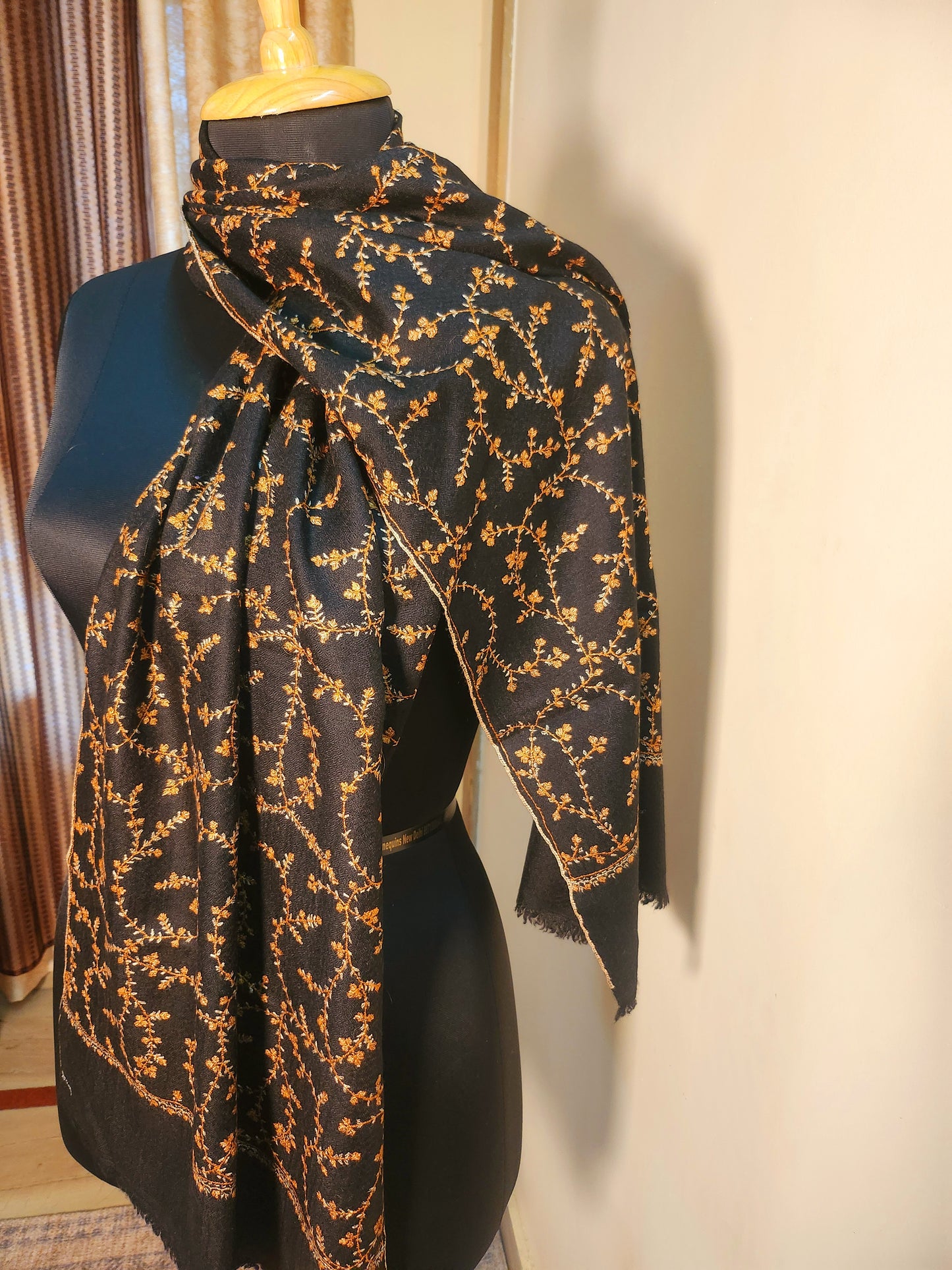 Arzoo Pashmina Soznikari Stole