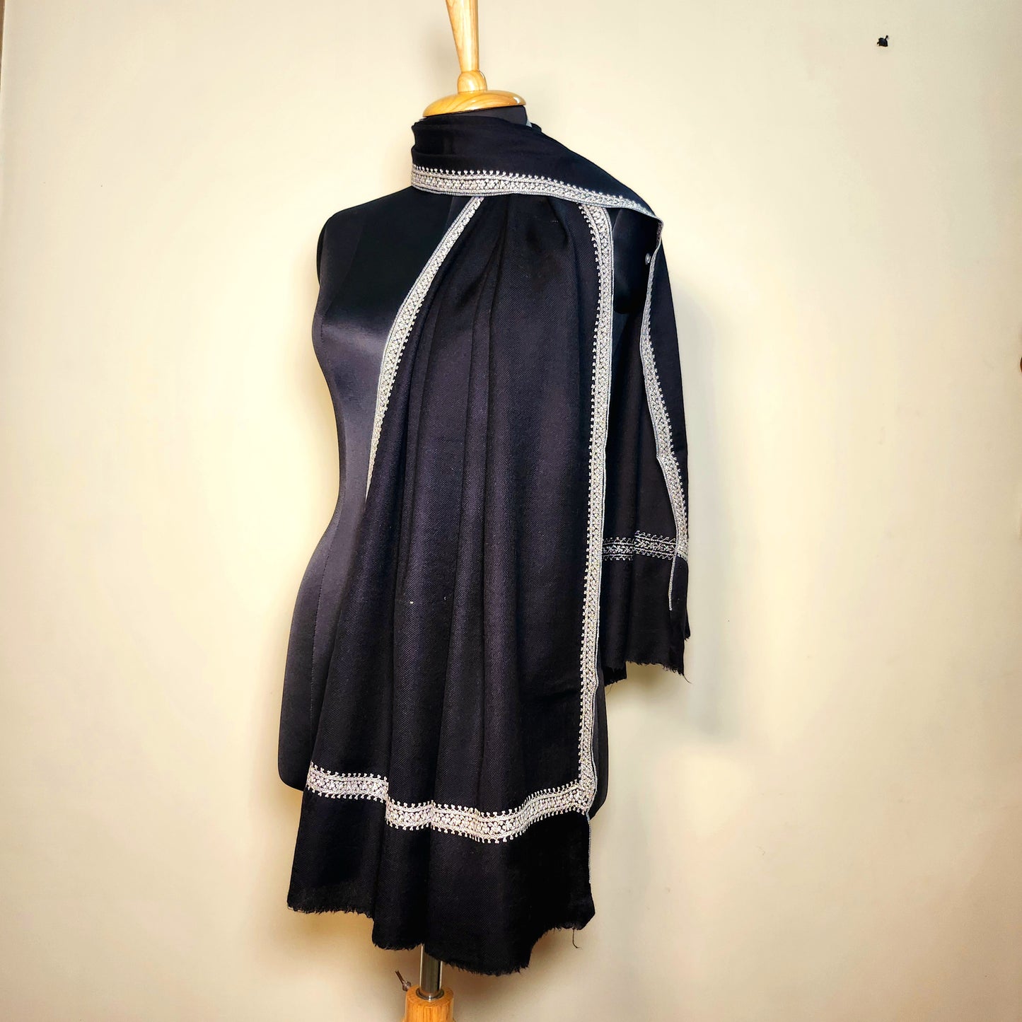 Aayat Black Silver Tilla Stole